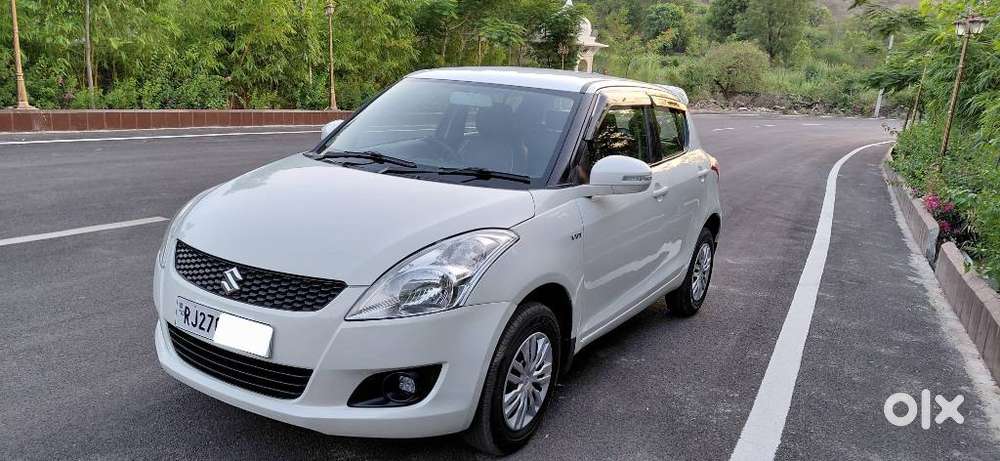 Maruti Suzuki Swift Vxi Optional, 2014, Petrol