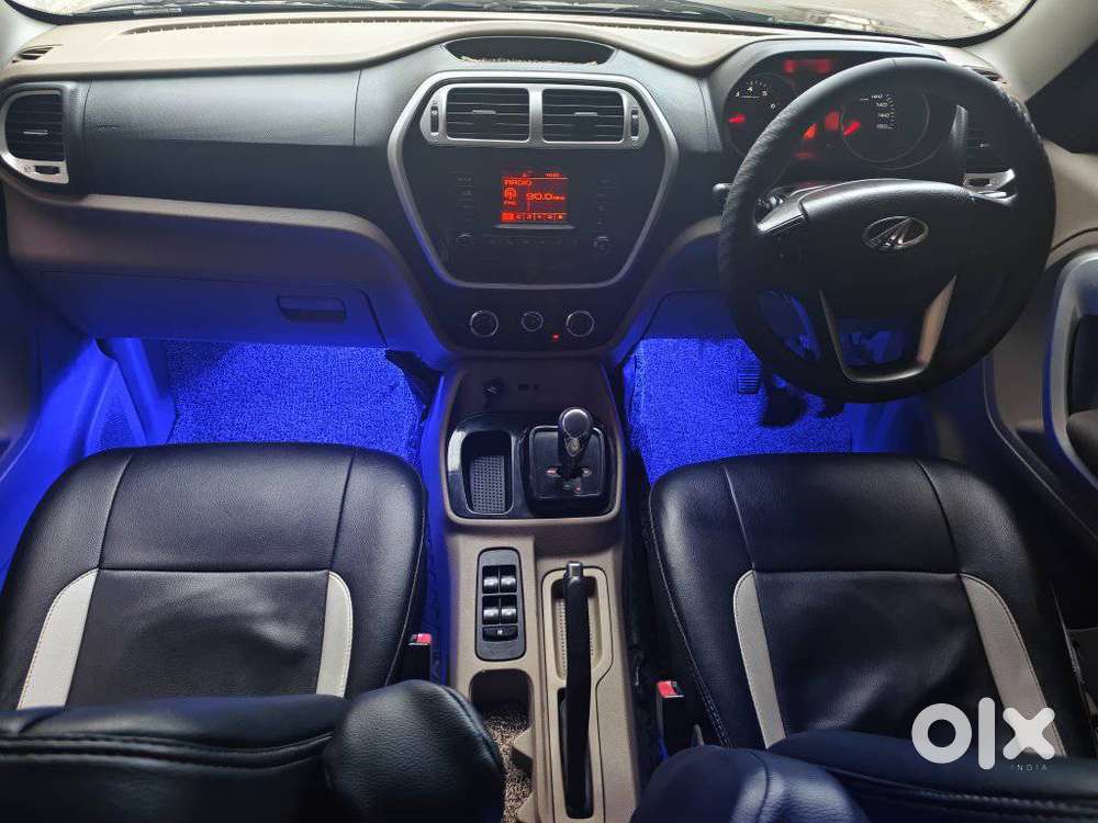 Mahindra Tuv 300 T8 Amt (automatic), 2016, Diesel