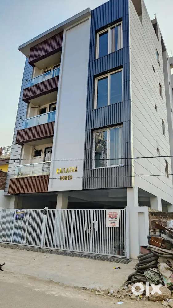 Flat for sale For Sale: Houses Apartments 1822749110