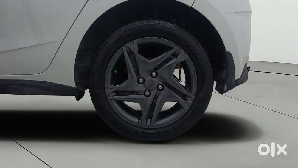 Hyundai I20 1.2 Sportz, 2023, Petrol