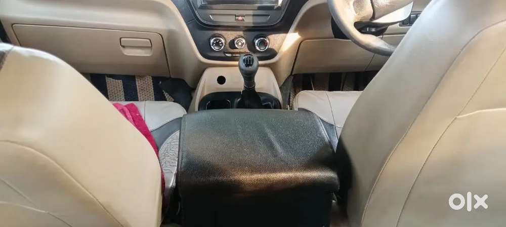 Mahindra Tuv 300 2016 Diesel 115000 Km Driven