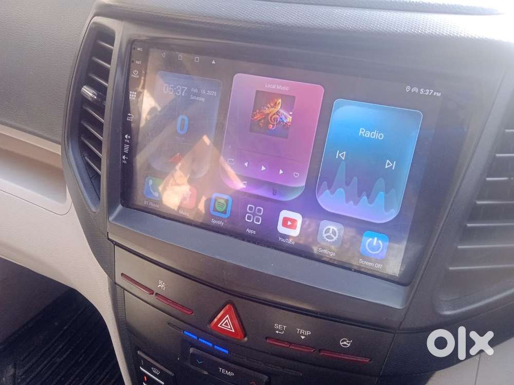 Mahindra Xuv300 2023 Diesel Well Maintained