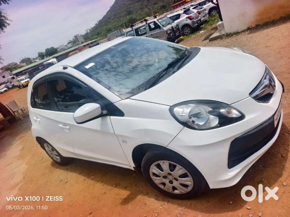 Honda Brio Petrol Manual 2nd 2014