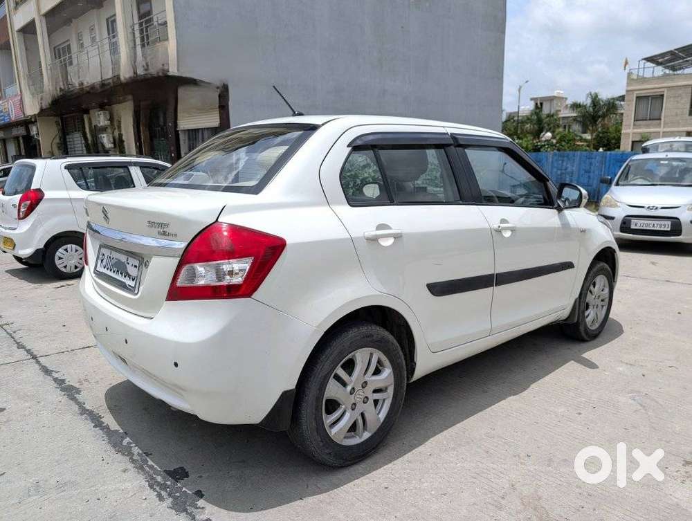 Maruti Suzuki Swift Dzire 1.3 Zxi, 2014, Petrol