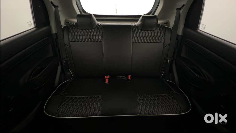 Maruti Suzuki S-presso Vxi Plus, 2025, Petrol