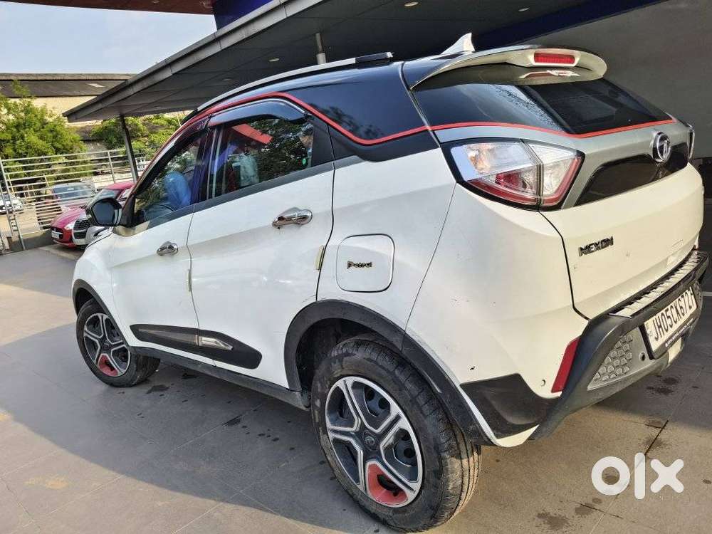 Tata Nexon 1.2 Revotron Xm (s), 2019, Petrol
