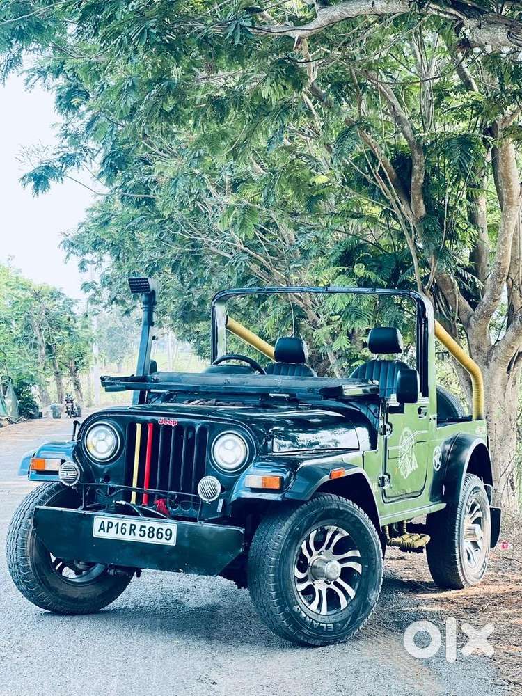Mahindra Jeep 2001