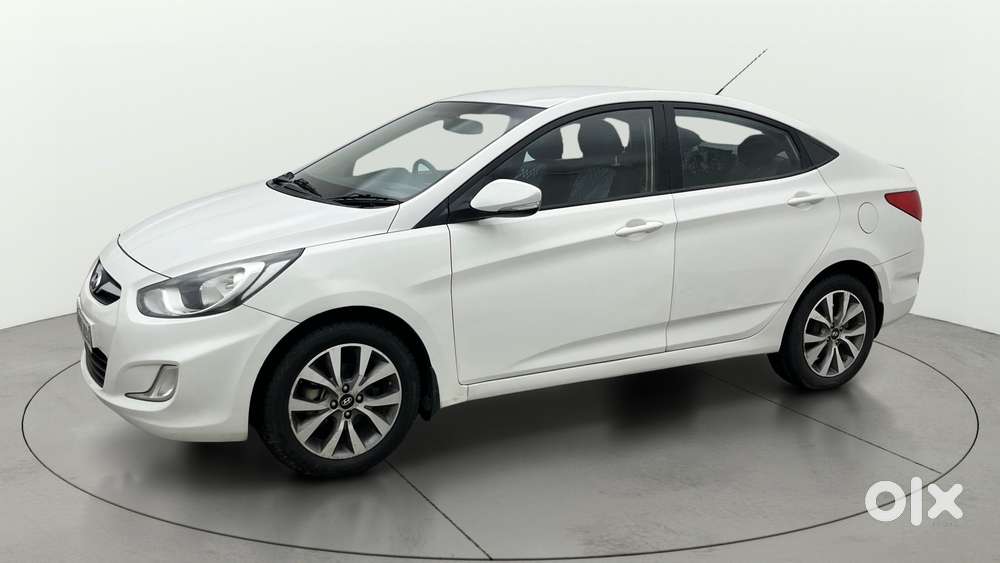 Hyundai Verna Fluidic 1.6 Vtvt Sx, 2014, Petrol