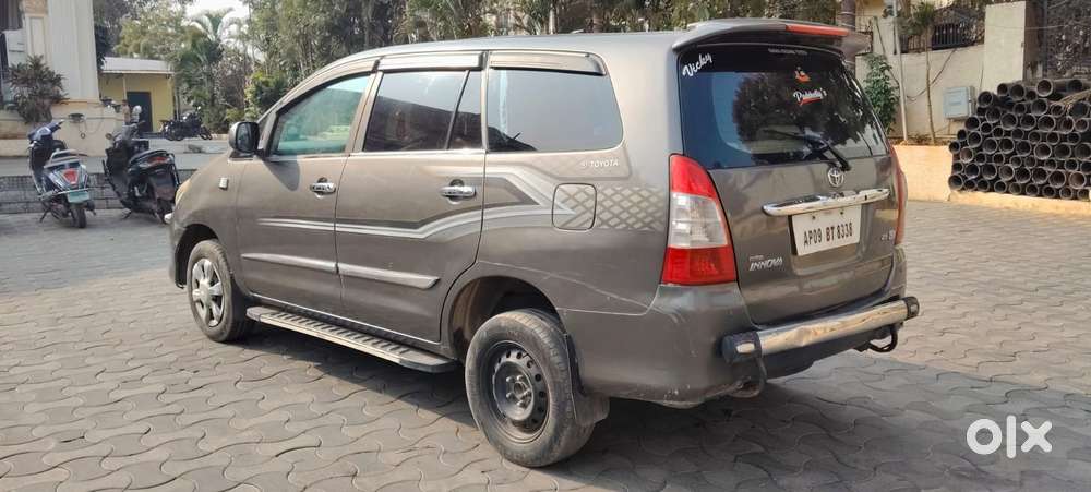 Toyota Innova 2.5 G (diesel) 7 Seater, 2009, Diesel