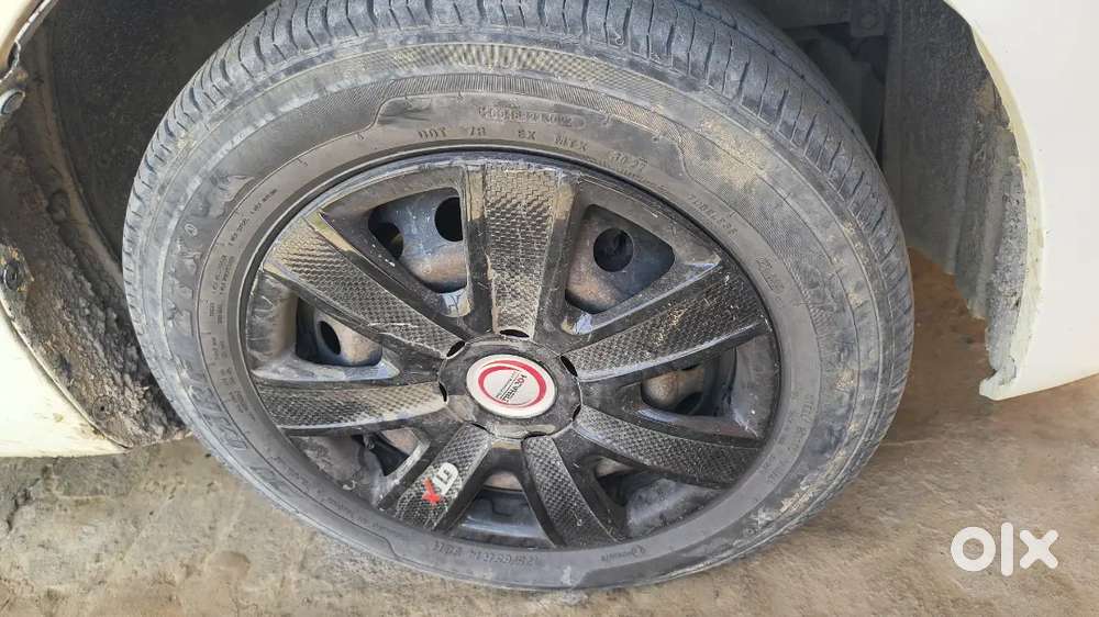 Toyota Etios Liva 2012