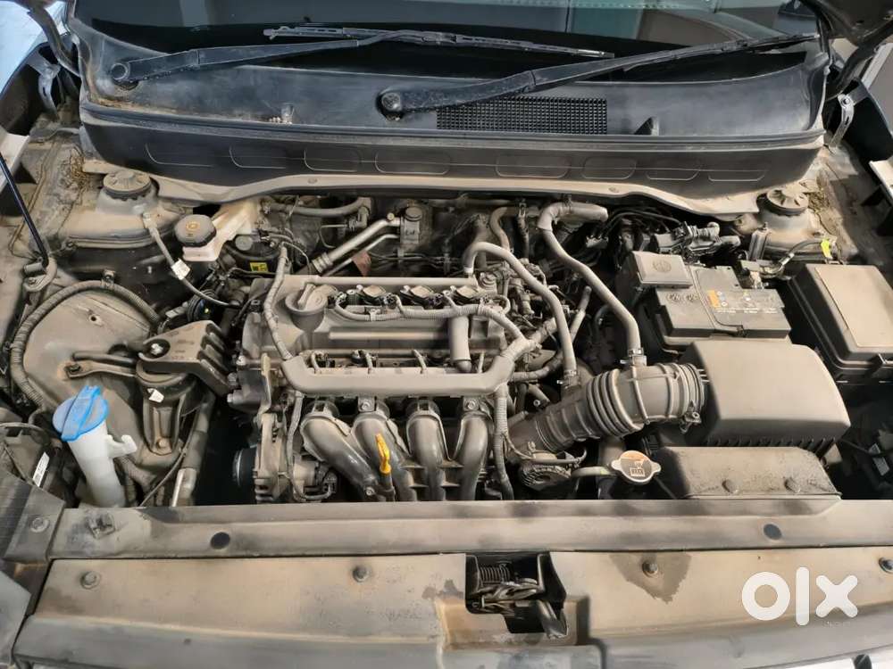 Hyundai Venue Sx Petrol Manual 1st Owner 2024