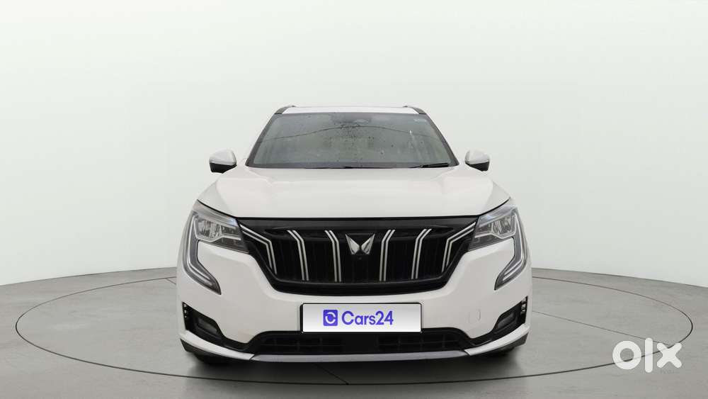 Mahindra Xuv700 2.0 Ax 5 Petrol Mt 7 Str, 2021, Diesel