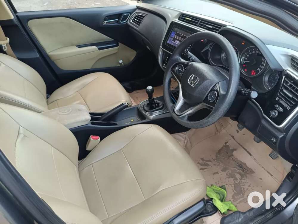 Honda City 1.5 V 5th Gen I-vtec Mt, 2019, Petrol