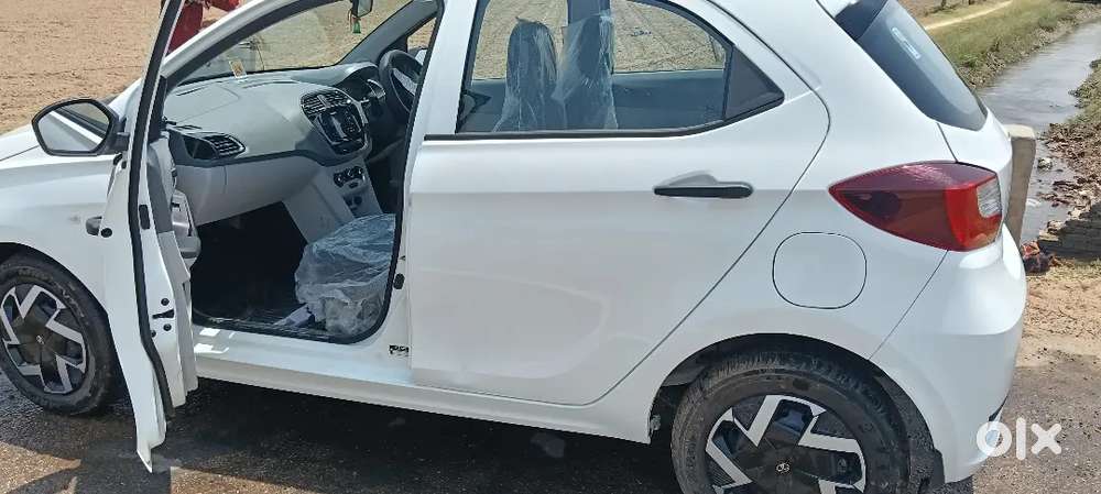 Tata Tiago Xm