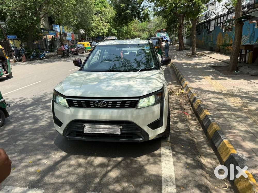 Mahindra Xuv 300 W6