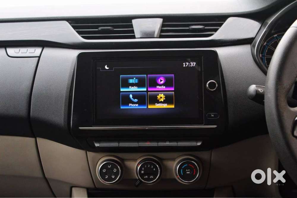 Renault Triber Rxt, 2022, Petrol