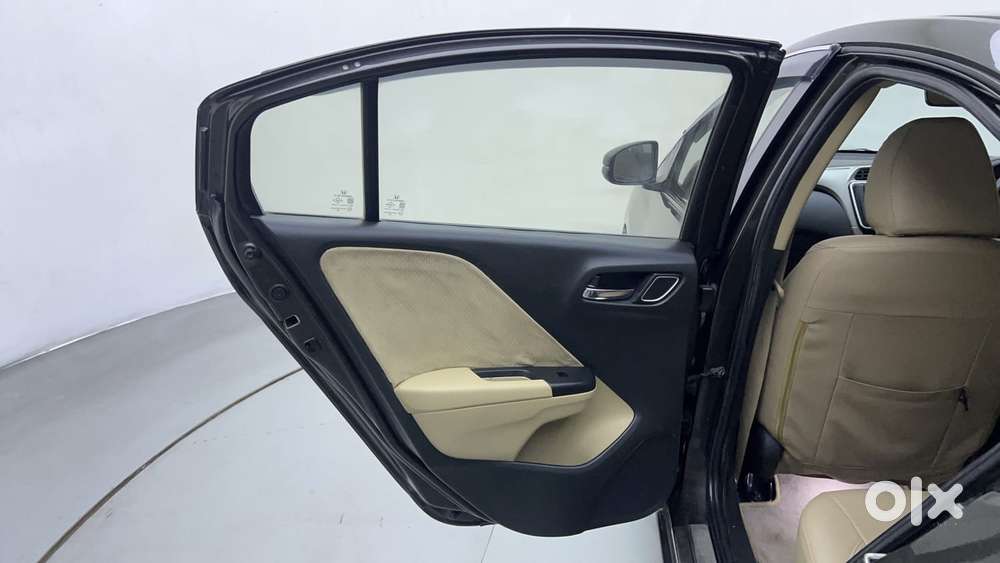 Honda City I-vtec V, 2018, Petrol