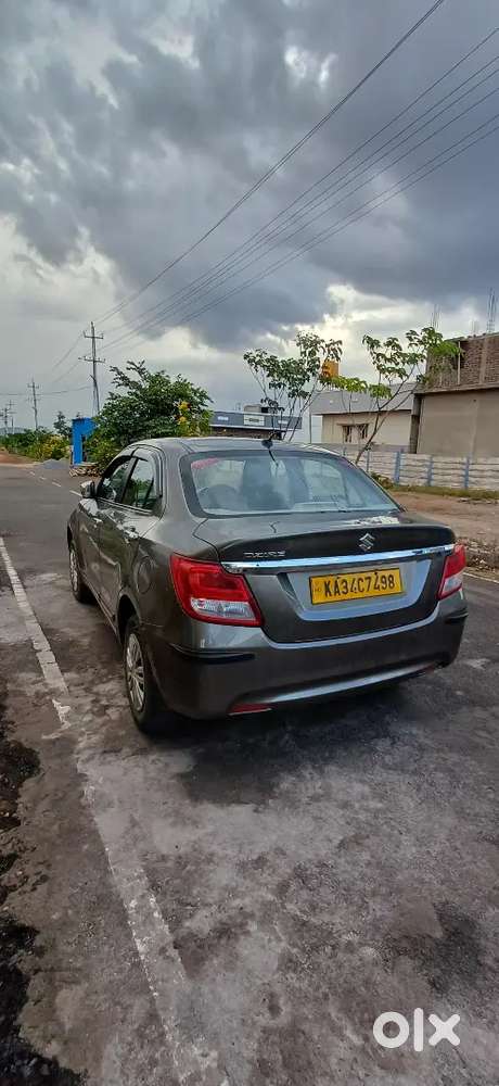 Maruti Suzuki Dzire 1.2 Vxi 2023
