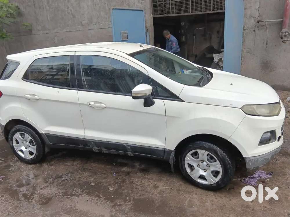 Ford Ecosport 2013 Diesel 120000 Km Driven Well Maintained.