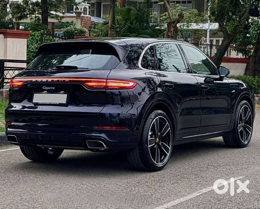 Porsche Cayenne Tiptronic, 2019, Petrol
