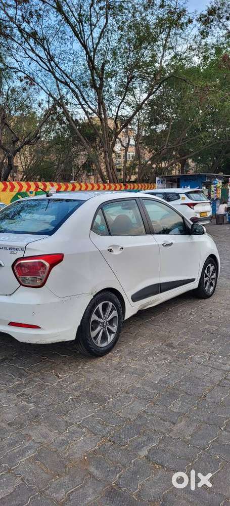 Hyundai Xcent 1.2 Vtvt Sx Option, 2014, Petrol