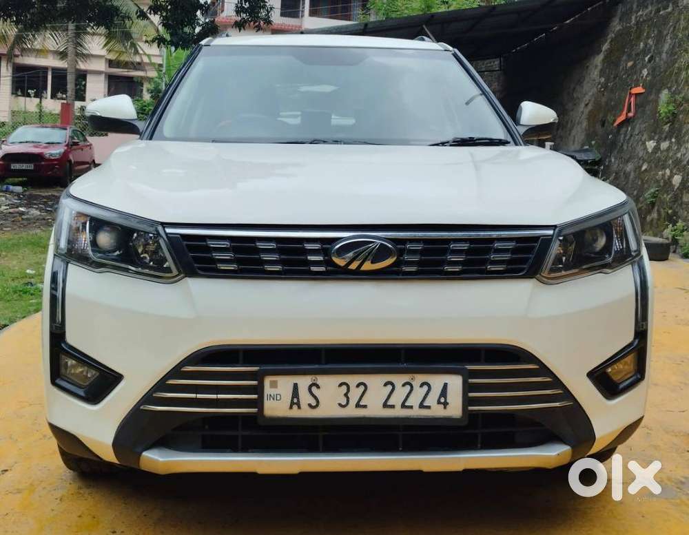 Mahindra Xuv300 W8, 2020, Petrol