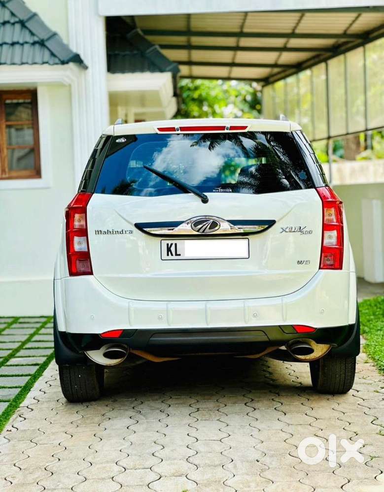 Mahindra Xuv500 2015