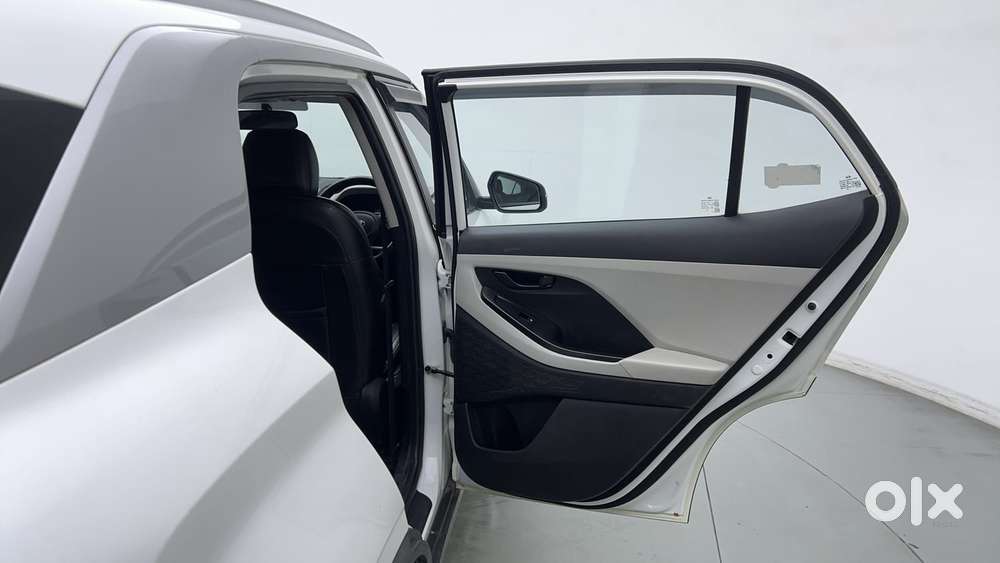 Hyundai Creta 1.5 Ex Petrol, 2023, Petrol