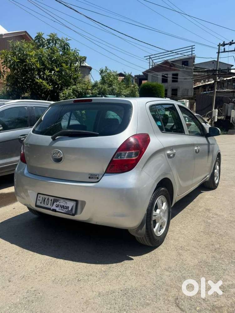 Hyundai I20 Petrol Asta Option, 2011, Petrol