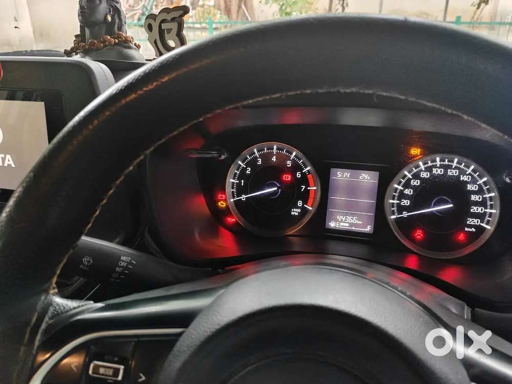 Toyota Glanza 2023 Petrol 44500 Km Driven Well Maintained Car