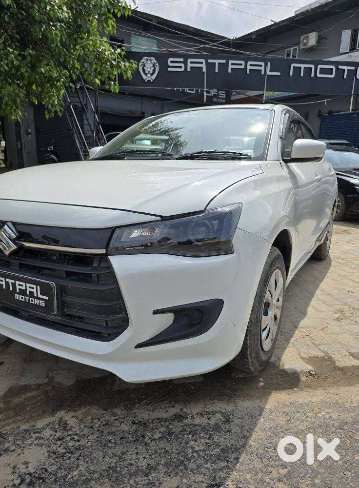 Maruti Suzuki Dzire 1.2 Vxi, 2025, Petrol