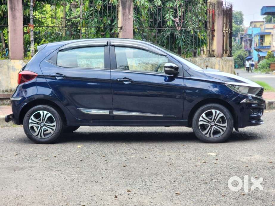 Tata Tiago 1.2 Revotron Xt Rhythm, 2023, Petrol