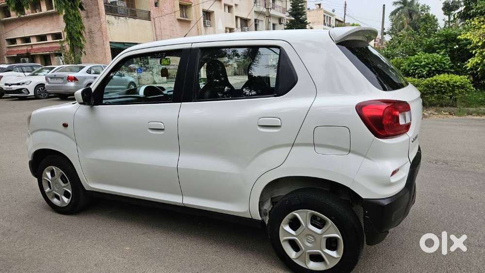 Maruti Suzuki S-presso Vxi Opt, 2020, Petrol