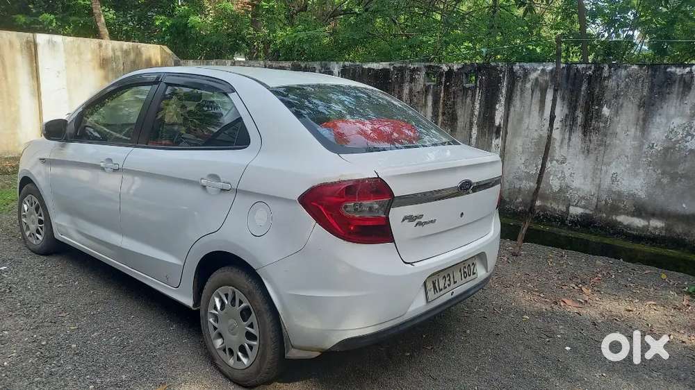 Ford Figo 1.2 Trend 2015