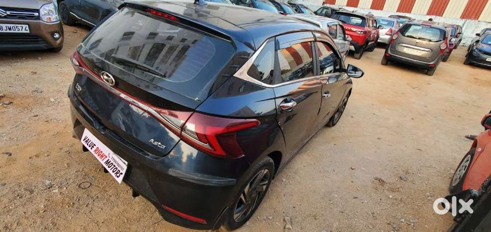 Hyundai I20 Asta (o) 1.2 Mt, 2021, Petrol