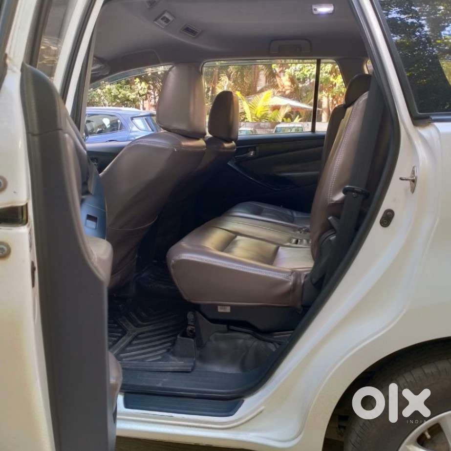 Toyota Innova Crysta 2.8 Gx At 8 Seater, 2019, Diesel