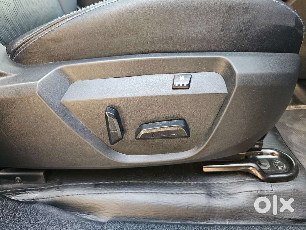 Tata Safari 2.0 Kryotec Xt Plus Dark Edition, 2023, Diesel