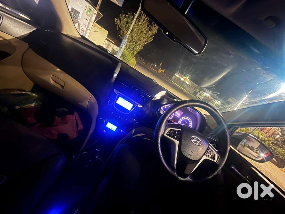 Hyundai Verna Crdi 2012
