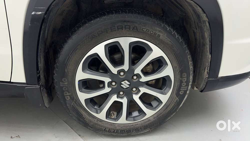 Maruti Suzuki Grand Vitara 1.5 Alpha Plus Intelligent Hybrid Ecvt, 2..