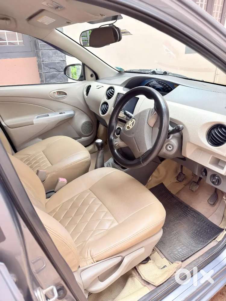 Toyota Etios Liva 2013 Petrol 120000 Km Driven