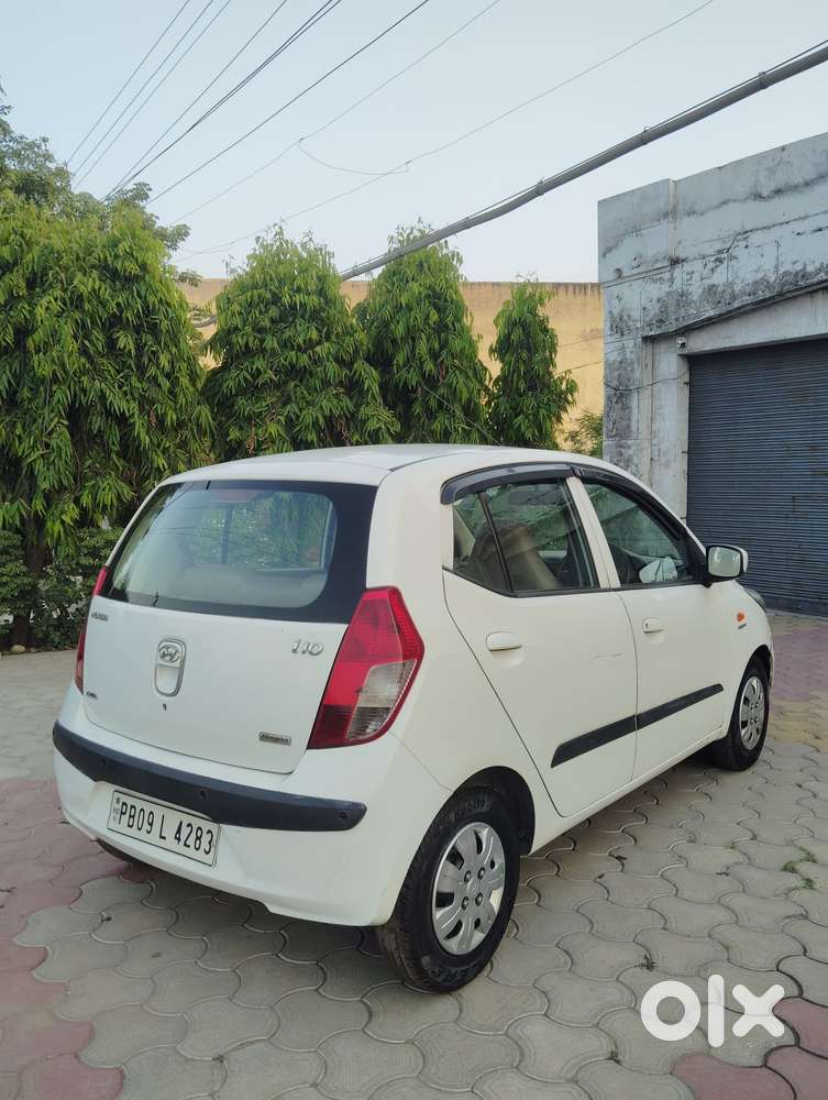 Hyundai I10 Magna Automatic, 2010, Petrol