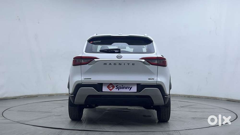 Nissan Magnite 1.0 Xv Turbo Cvt, 2023, Petrol