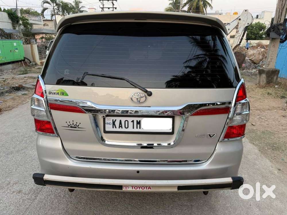 Toyota Innova 2.5 V 8 Str, 2014, Diesel