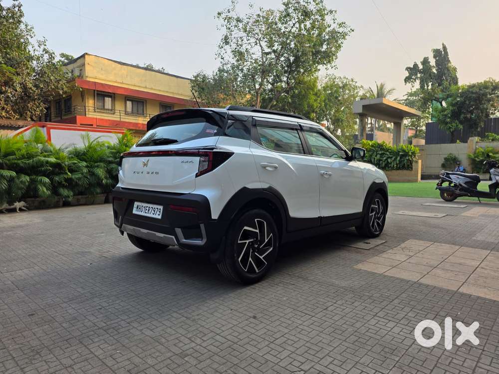 Mahindra Xuv 3xo Ax7l 1.2 Petrol At (pg), 2024, Petrol