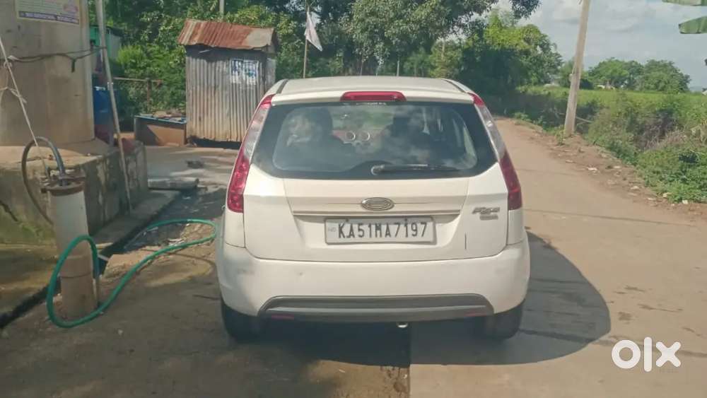 Ford Escort Diesel 2010 Drive