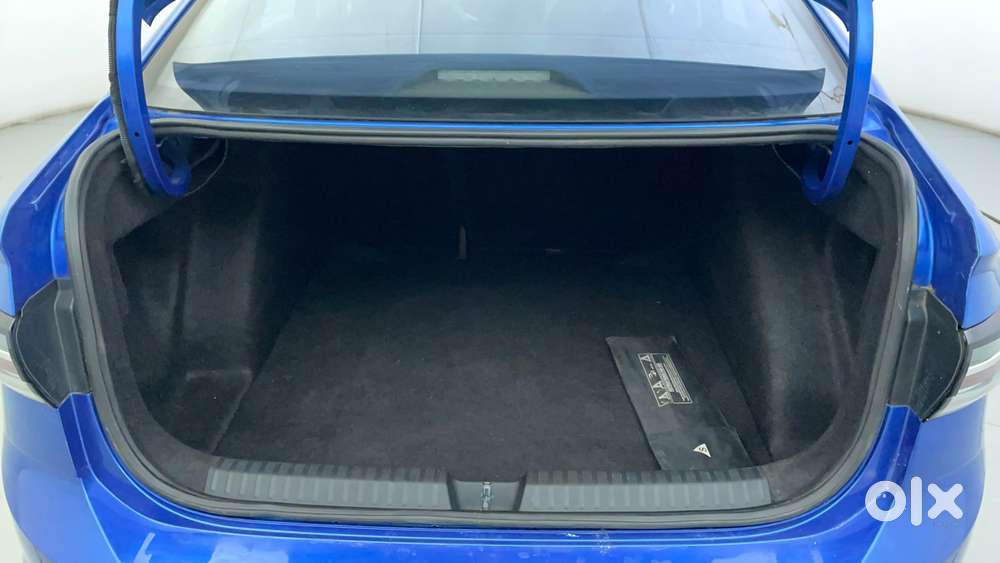 Volkswagen Virtus 1.0 Topline Tsi, 2022, Petrol