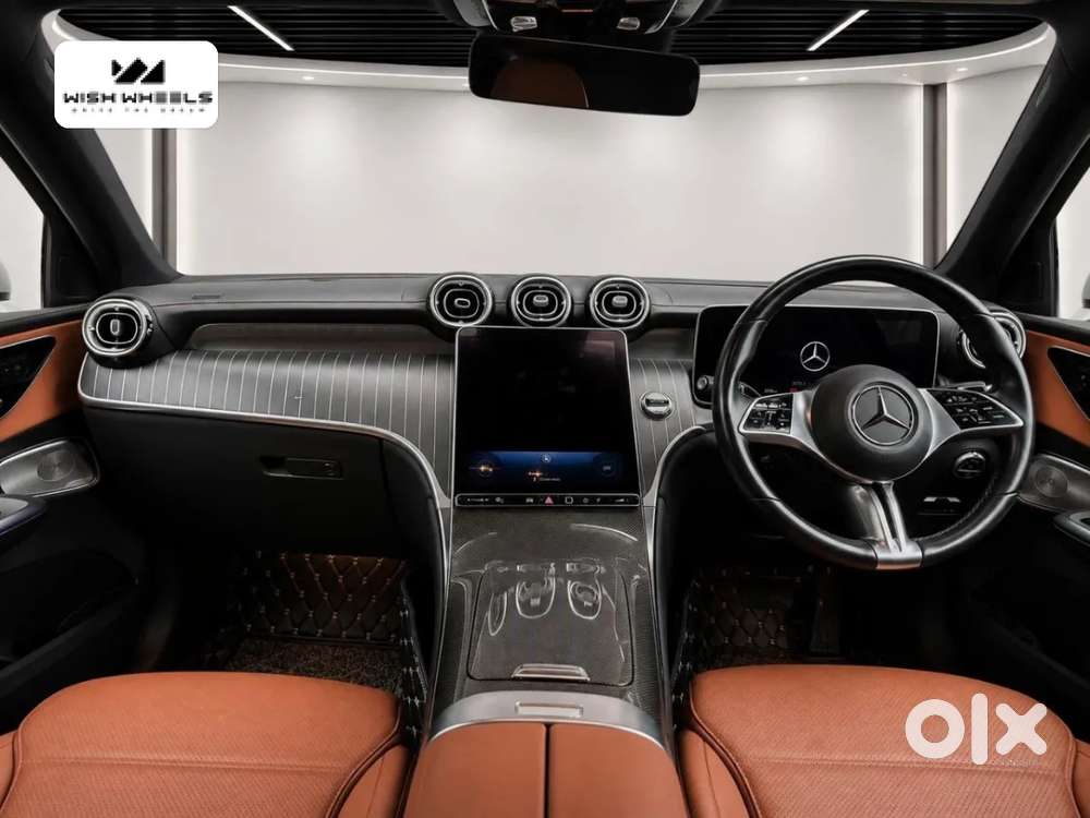 Mercedes-benz Glc, 2023, Petrol
