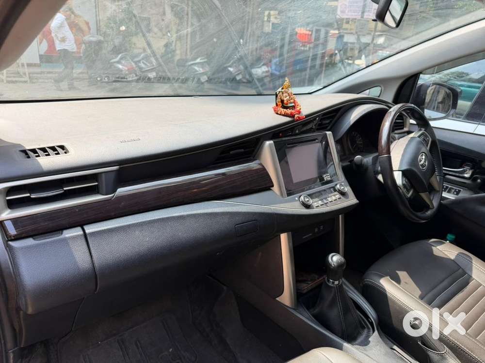 Toyota Innova Crysta 2018 Diesel 19000 Km Driven