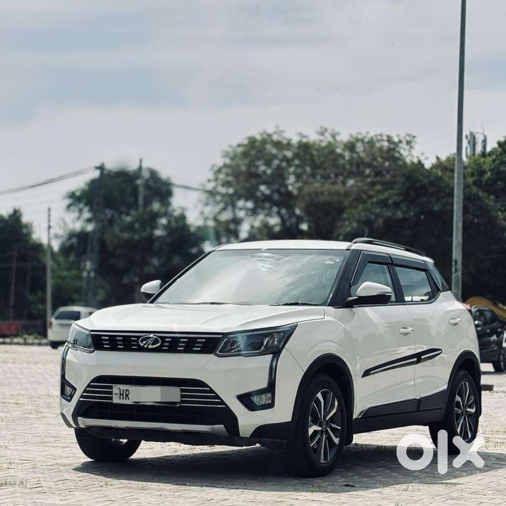 Mahindra Xuv300 W8, 2021, Petrol