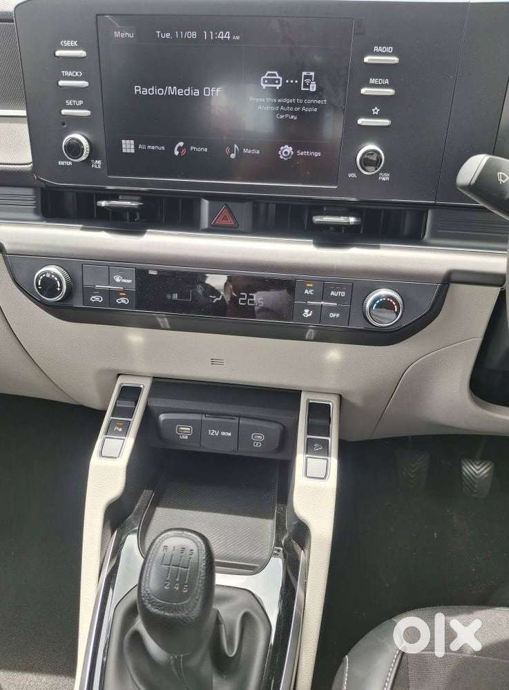 Kia Carens Clavis Htk, 2025, Petrol